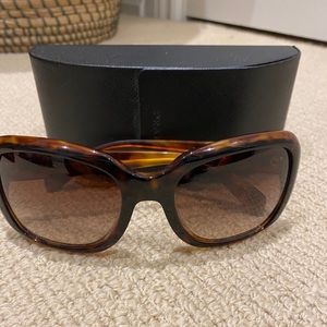 PRADA Amazing sunglasses.